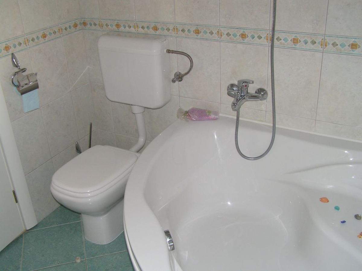 1 Apartmant & 1 Delux Room With Bathroom Dubrovník Pokoj fotografie